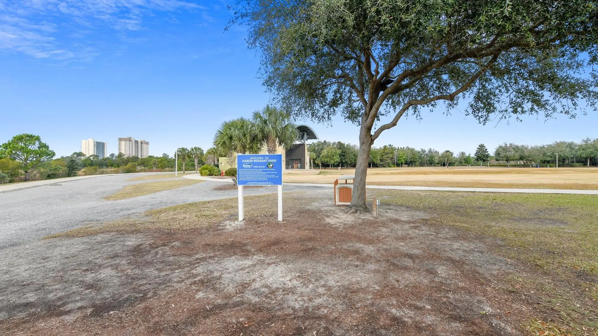 Tidewater Beach Resort #1008 By Book That Condo Panama City Beach Feriehus